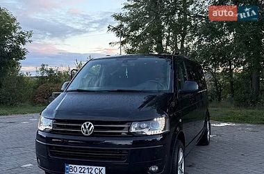 Минивэн Volkswagen Multivan 2015 в Бучаче