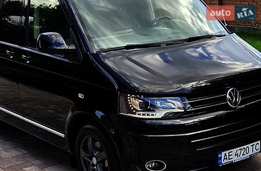 Мінівен Volkswagen Multivan 2014 в Дніпрі