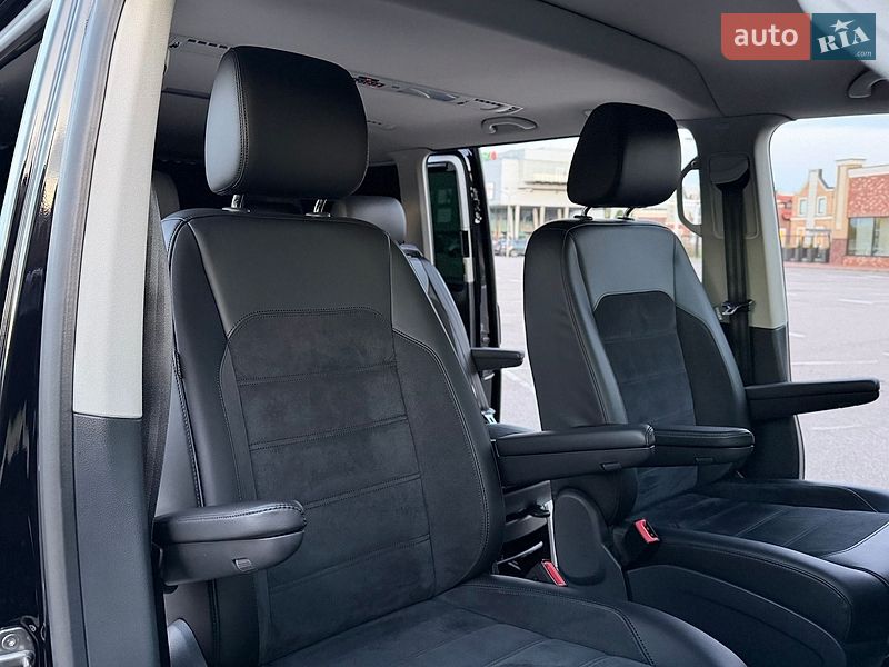 Мінівен Volkswagen Multivan 2019 в Києві
