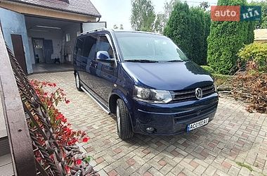 Мінівен Volkswagen Multivan 2013 в Луцьку