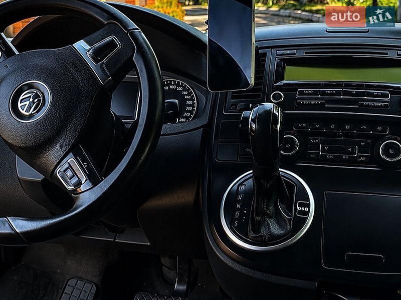 Минивэн Volkswagen Multivan 2010 в Маяках фото 3 Минивэн Volkswagen Multivan 2010 в Маяках