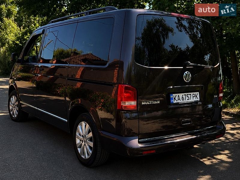 Мінівен Volkswagen Multivan 2010 в Маяках