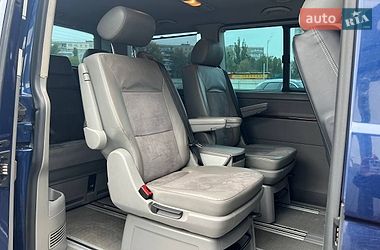 Минивэн Volkswagen Multivan 2008 в Киеве