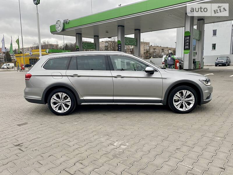 Універсал Volkswagen Passat Alltrack 2016 в Рівному фото 7 Універсал Volkswagen Passat Alltrack 2016 в Рівному