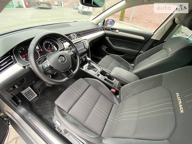 Універсал Volkswagen Passat Alltrack 2016 в Рівному фото 25 Універсал Volkswagen Passat Alltrack 2016 в Рівному