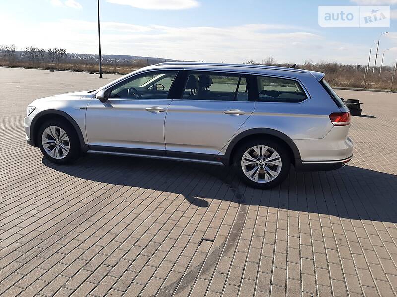 Універсал Volkswagen Passat Alltrack 2016 в Вінниці