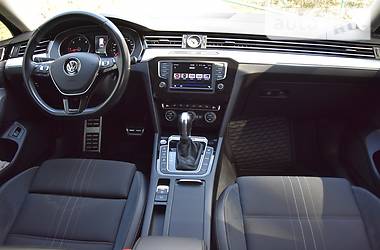 Універсал Volkswagen Passat Alltrack 2016 в 