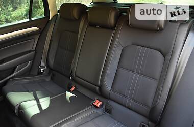 Універсал Volkswagen Passat Alltrack 2016 в 