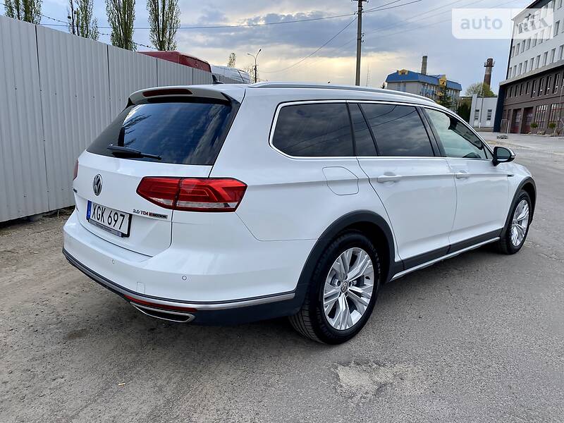 Універсал Volkswagen Passat Alltrack 2016 в Рівному