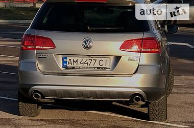 Универсал Volkswagen Passat Alltrack 2014 в Житомире