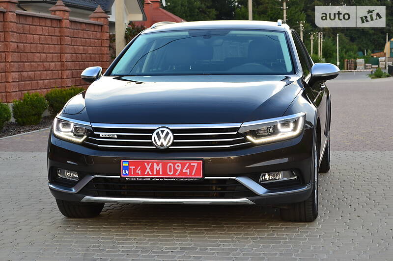 Універсал Volkswagen Passat Alltrack 2017 в Рівному