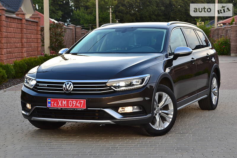 Універсал Volkswagen Passat Alltrack 2017 в Рівному