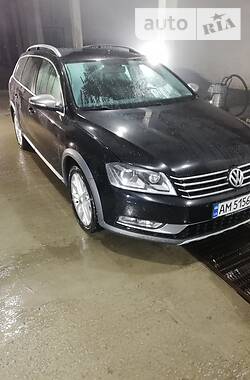 Универсал Volkswagen Passat Alltrack 2014 в Звягеле