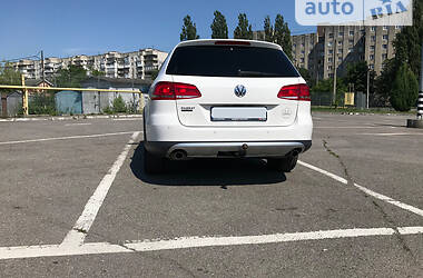 Универсал Volkswagen Passat Alltrack 2013 в Ивано-Франковске