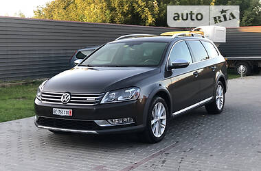 Универсал Volkswagen Passat Alltrack 2012 в Радивилове