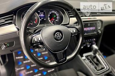 Универсал Volkswagen Passat Alltrack 2016 в Ровно