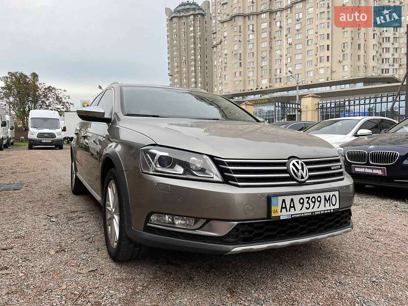 Универсал Volkswagen Passat Alltrack 2013 в Одессе
