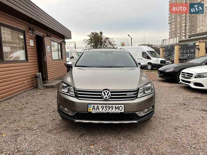 Универсал Volkswagen Passat Alltrack 2013 в Одессе