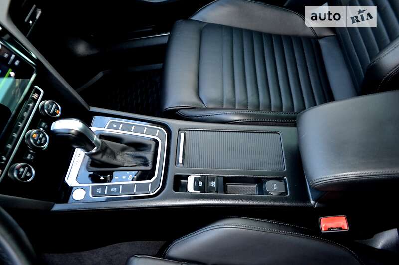 Универсал Volkswagen Passat Alltrack 2018 в Хмельницком