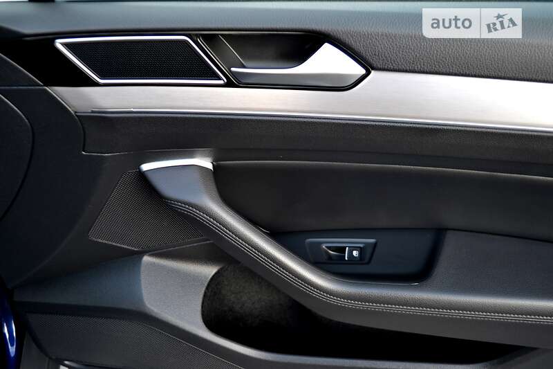 Универсал Volkswagen Passat Alltrack 2018 в Хмельницком