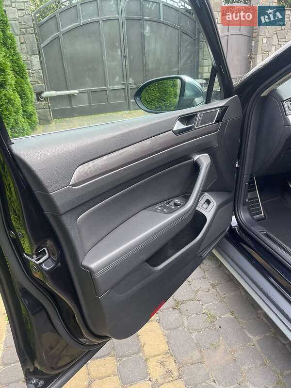 Универсал Volkswagen Passat Alltrack 2017 в Львове фото 12 Универсал Volkswagen Passat Alltrack 2017 в Львове