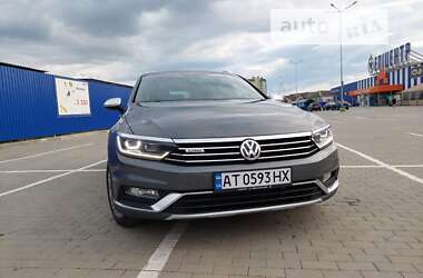 Універсал Volkswagen Passat Alltrack 2016 в Калуші