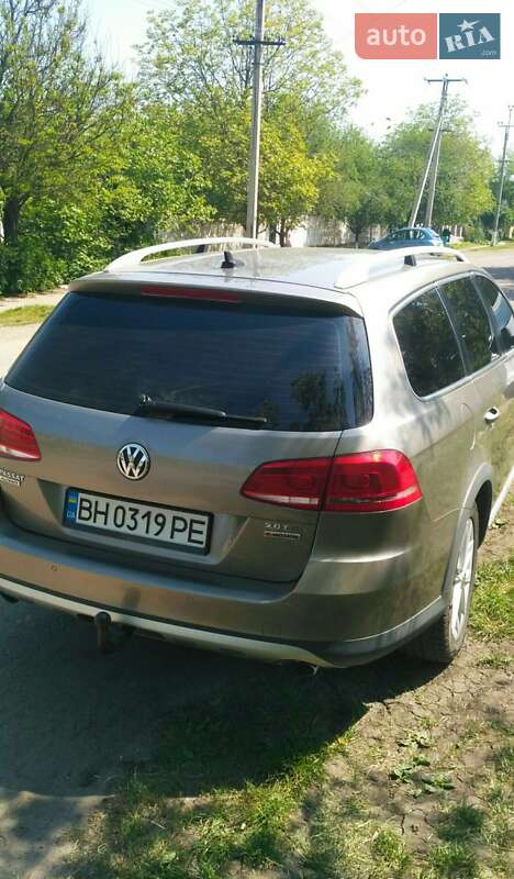 Универсал Volkswagen Passat Alltrack 2013 в Подольске