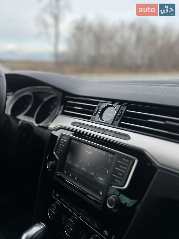 Универсал Volkswagen Passat Alltrack 2016 в Тернополе