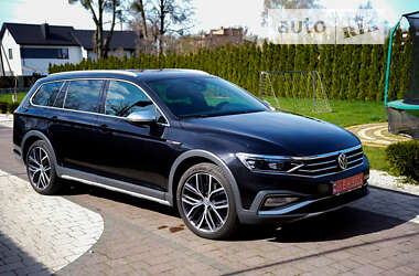 Універсал Volkswagen Passat Alltrack 2019 в Луцьку