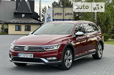 Универсал Volkswagen Passat Alltrack 2016 в Коломые