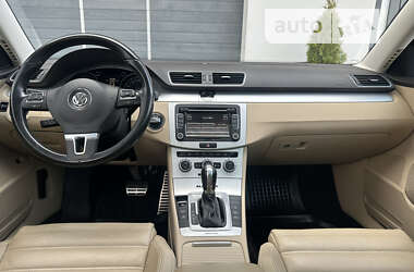 Універсал Volkswagen Passat Alltrack 2014 в Дрогобичі