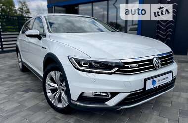 Універсал Volkswagen Passat Alltrack 2018 в Рівному