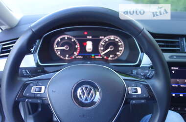 Універсал Volkswagen Passat Alltrack 2019 в Луцьку