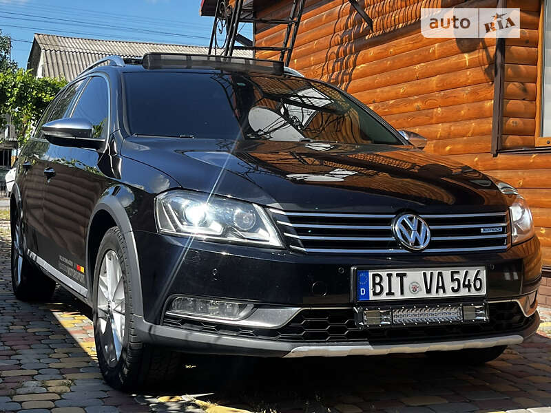 Универсал Volkswagen Passat Alltrack 2012 в Липовце