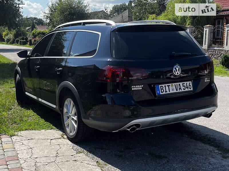 Универсал Volkswagen Passat Alltrack 2012 в Липовце
