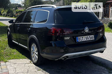 Универсал Volkswagen Passat Alltrack 2012 в 