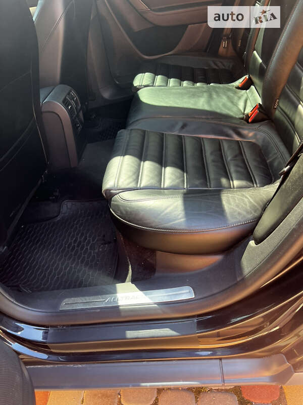 Универсал Volkswagen Passat Alltrack 2012 в Липовце