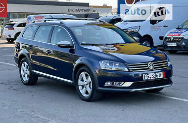 Універсал Volkswagen Passat Alltrack 2013 в Рівному