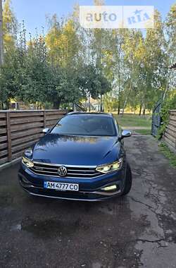 Универсал Volkswagen Passat Alltrack 2019 в Киеве