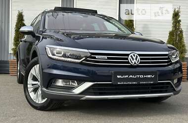 Универсал Volkswagen Passat Alltrack 2017 в Киеве