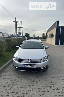 Универсал Volkswagen Passat Alltrack 2013 в Львове