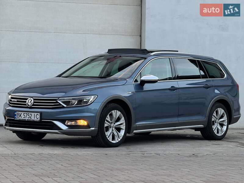 Универсал Volkswagen Passat Alltrack 2017 в Сарнах