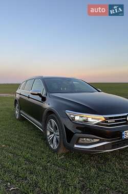 Універсал Volkswagen Passat Alltrack 2019 в 