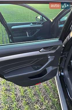 Універсал Volkswagen Passat Alltrack 2019 в 