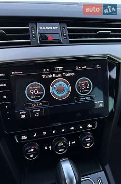 Універсал Volkswagen Passat Alltrack 2019 в 