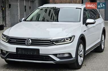 Универсал Volkswagen Passat Alltrack 2017 в Хмельницком