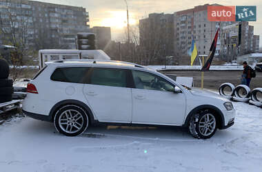 Универсал Volkswagen Passat Alltrack 2012 в Ровно