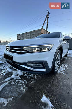 Универсал Volkswagen Passat Alltrack 2021 в Тернополе