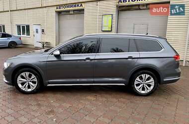 Універсал Volkswagen Passat Alltrack 2017 в Києві