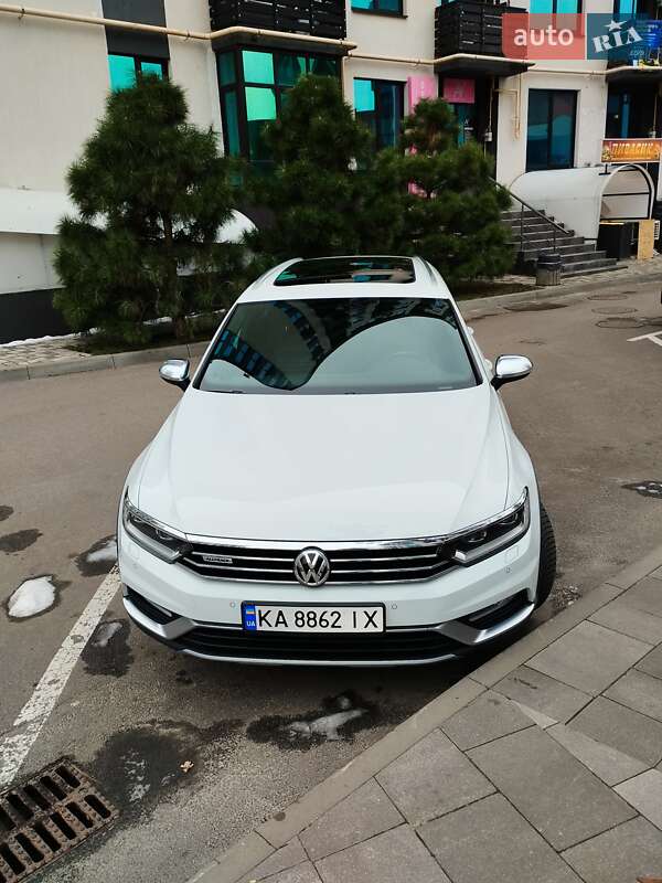 Універсал Volkswagen Passat Alltrack 2019 в 